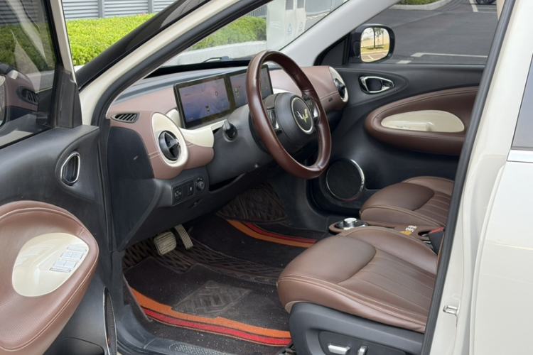 Used Wuling Bingo 2023 333 km Lingxi Connected+ Version Interior 2