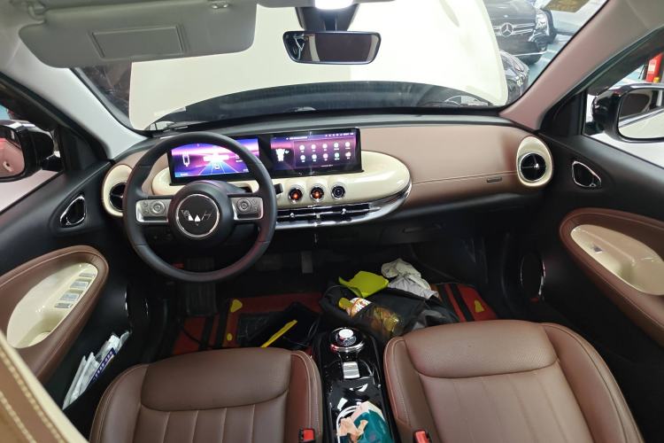 Used Wuling Bingo 2023 333 km Lingxi Connected Version Interior 2