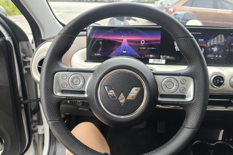 Used Wuling Bingo 2023 333 km Lingxi Connected Version Interior 2