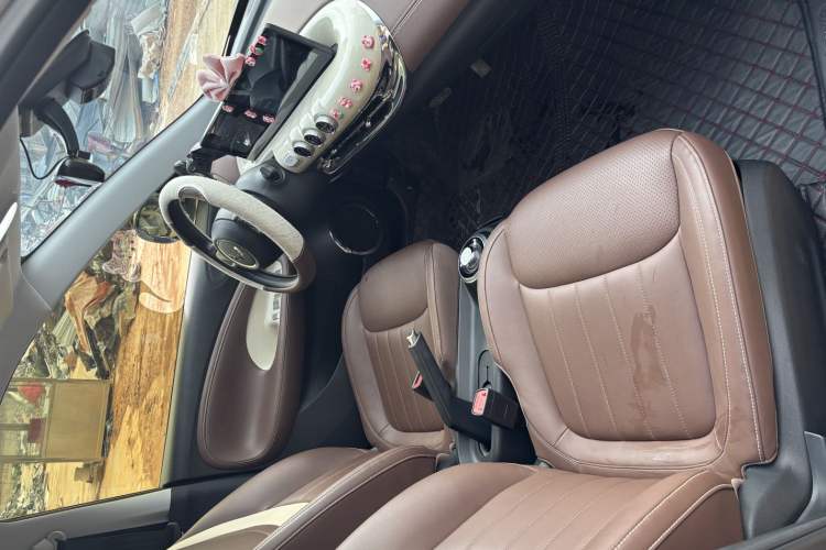 Used Wuling Bingo 2023 203km Comfort Edition Interior 2