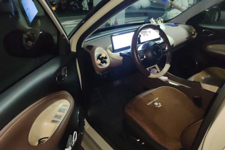 Used Wuling Bingo 2023 333 km Lingxi Connected+ Version Interior 3