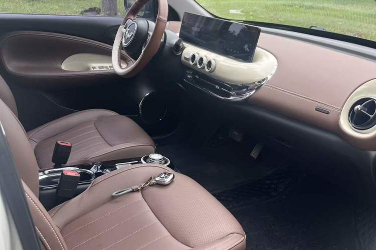 Used Wuling Bingo 2023 410 km Lingxi Deluxe Edition Interior 3