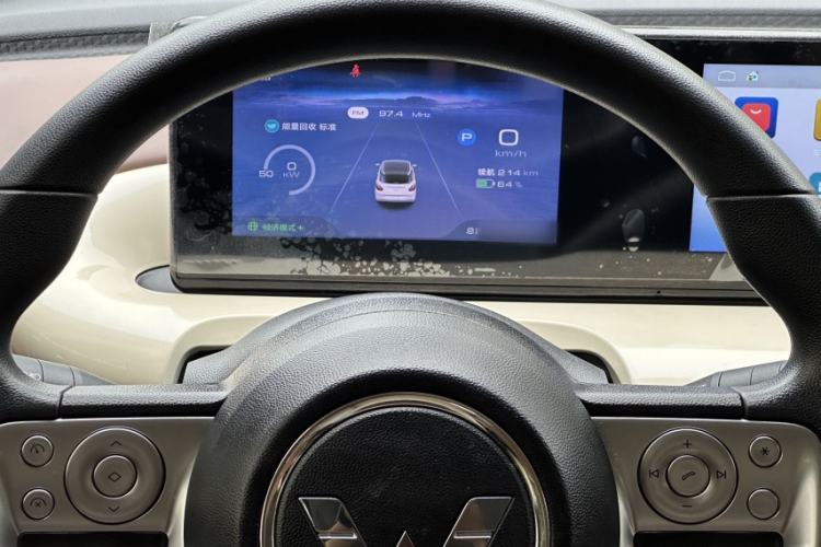 Used Wuling Bingo 2023 333 km Fast-Share Version Interior 3