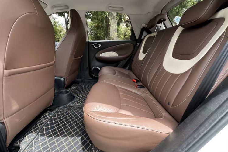 Used Wuling Bingo 2023 410 km Lingxi Deluxe Edition Interior 4