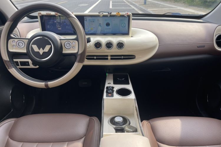 Used Wuling Bingo 2023 333km Enjoy+ Version Interior 4