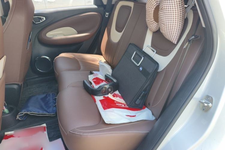 Used Wuling Bingo 2023 333 km Enjoyment Version Interior 4