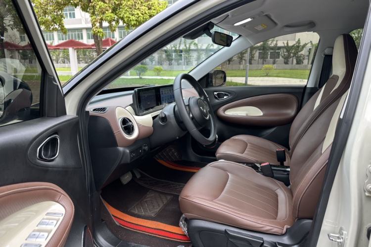 Used Wuling Bingo 2023 333 km Fast-Share Version Interior 4
