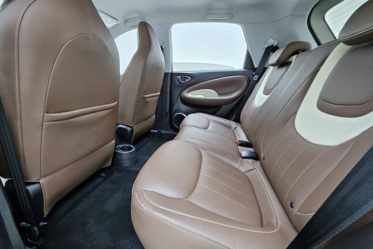Used Wuling Bingo 2023 410 km Lingxi Deluxe Edition Interior 4