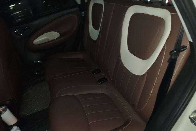 Used Wuling Bingo 2023 333 km Lingxi Connected+ Version Interior 4