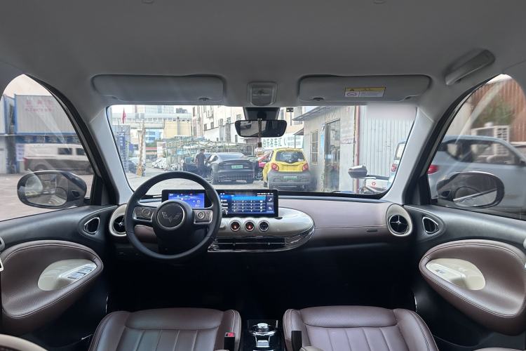 Used Wuling Bingo 2023 333 km Enjoyment Version Interior 4
