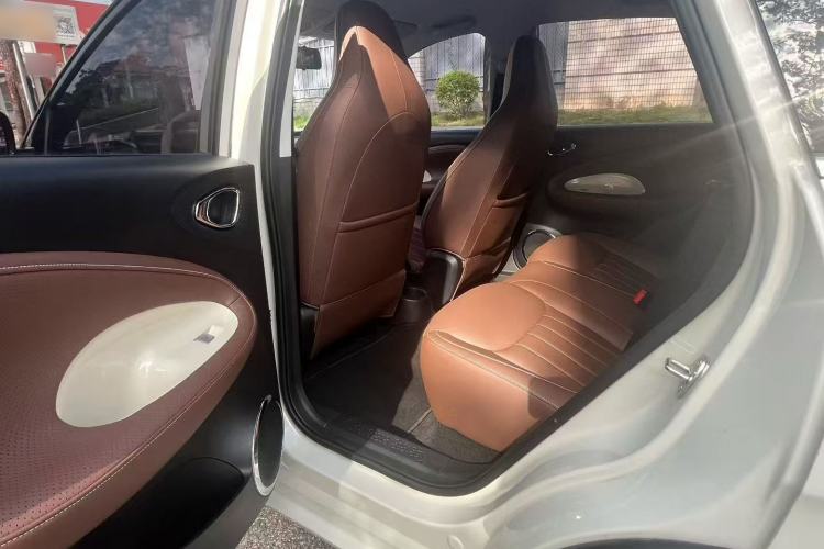 Used Wuling Bingo 2023 333 km Lingxi Connected+ Version Interior 4