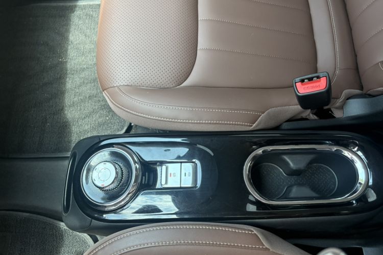 Used Wuling Bingo 2023 333 km Lingxi Connected+ Version Interior 5
