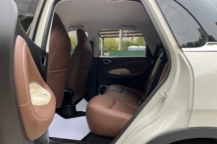 Used Wuling Bingo 2023 333 km Lingxi Connected Version Interior 5