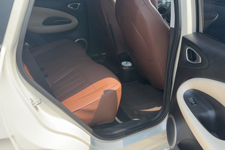 Used Wuling Bingo 2023 203km Light Edition Interior 5