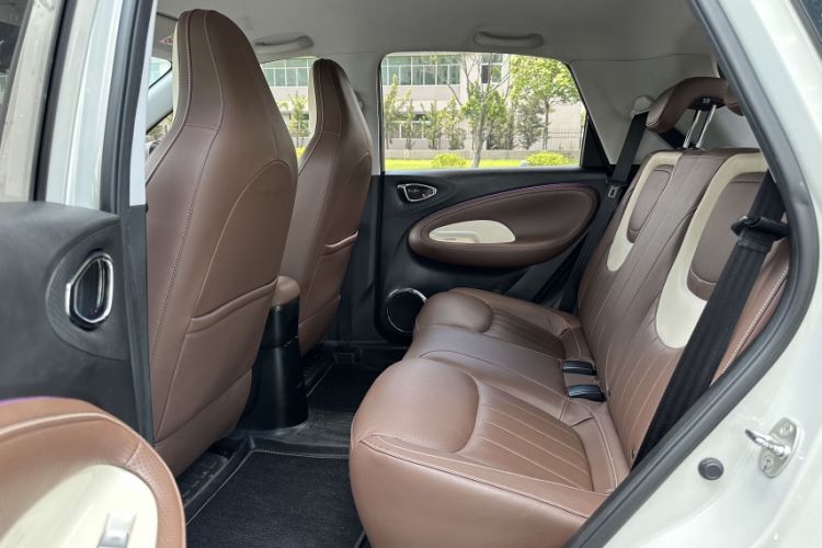 Used Wuling Bingo 2023 333 km Lingxi Connected+ Version Interior 5