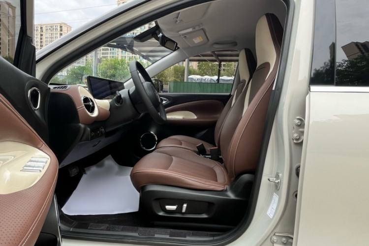 Used Wuling Bingo 2023 333 km Lingxi Connected Version Interior 6