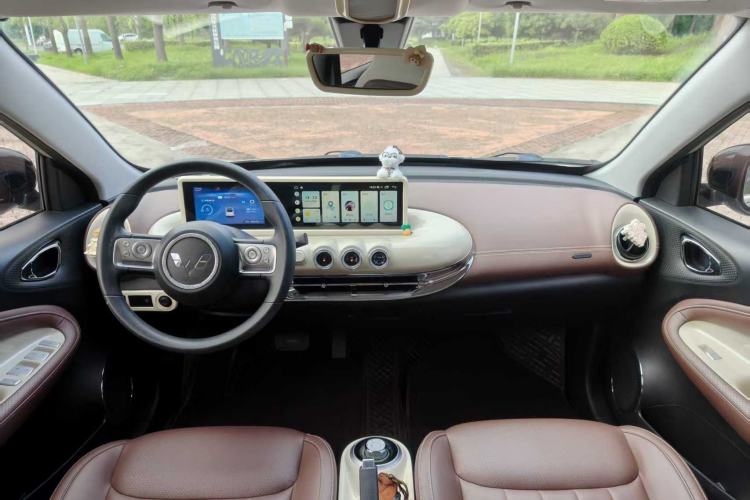 Used Wuling Bingo 2023 203km Comfort Edition Interior 7