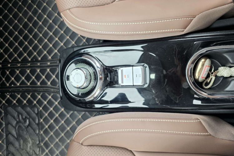 Used Wuling Bingo 2023 410 km Lingxi Deluxe Edition Interior 7