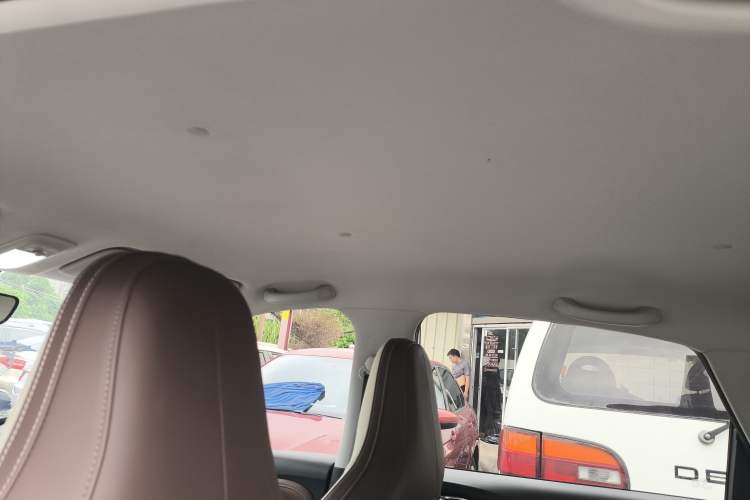 Used Wuling Bingo 2023 333 km Lingxi Connected Version Interior 9