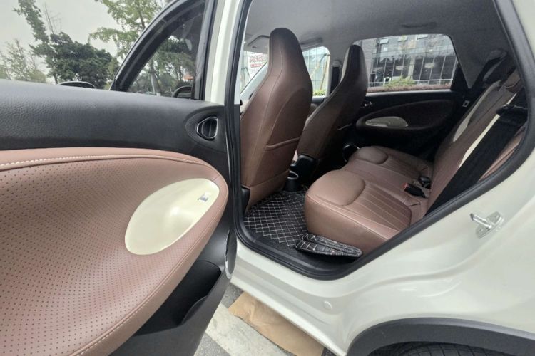 Used Wuling Bingo 2023 410 km Lingxi Deluxe Edition Interior 9