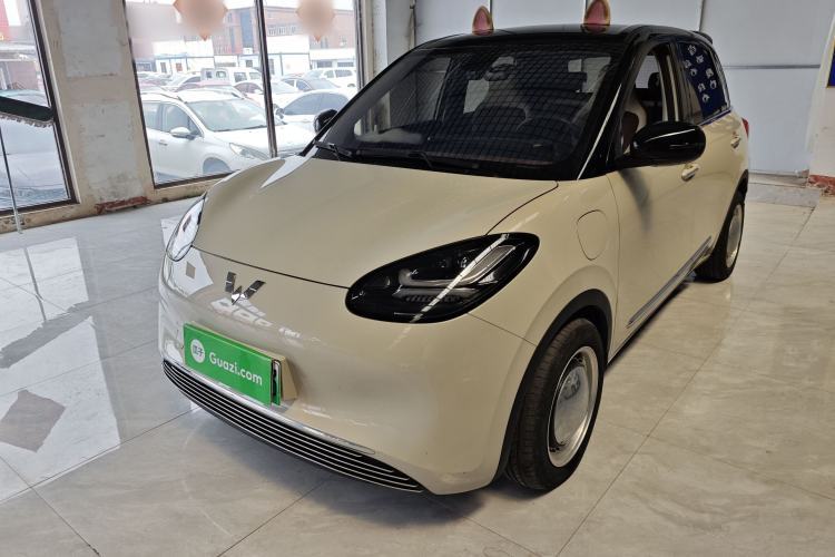 Used Wuling Bingo 2023 410 km Lingxi Deluxe Edition Guazi used car, China used car export, Used car for sale, Used Wuling cars, Cheapest cars for sale, Electric vehicle, New energy car