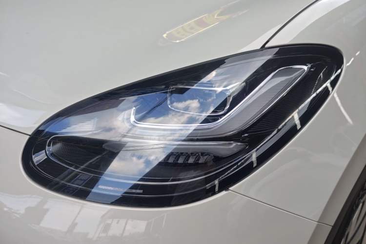 Used Wuling Bingo 2023 333 km Lingxi Connected+ Version Left Front Headlight