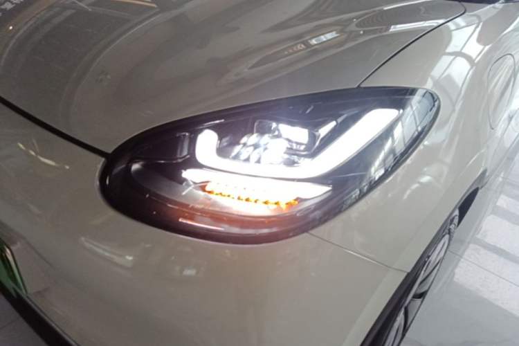 Used Wuling Bingo 2023 333km Enjoy+ Version Left Front Headlight