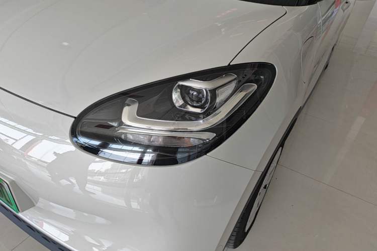 Used Wuling Bingo 2023 333 km Fast-Share Version Left Front Headlight