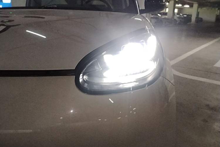 Used Wuling Bingo 2023 333 km Enjoyment Version Left Front Headlight