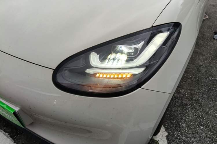 Used Wuling Bingo 2023 333 km Lingxi Connected+ Version Left Front Headlight