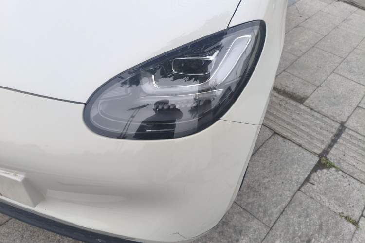 Used Wuling Bingo 2023 333 km Enjoyment Version Left Front Headlight