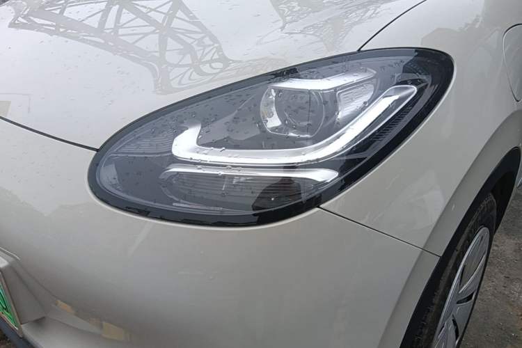 Used Wuling Bingo 2023 333 km Fast-Share Version Left Front Headlight