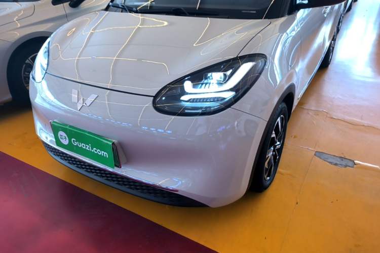 Used Wuling Bingo 2023 410 km Lingxi Deluxe Edition Left Front Headlight