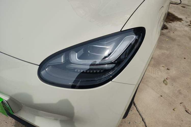 Used Wuling Bingo 2023 333km Enjoy+ Version Left Front Headlight
