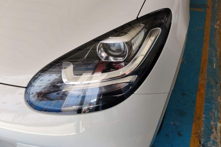 Used Wuling Bingo 2023 203km Light Edition Left Front Headlight