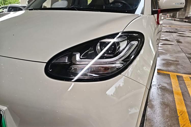 Used Wuling Bingo 2023 203km Light Edition Left Front Headlight