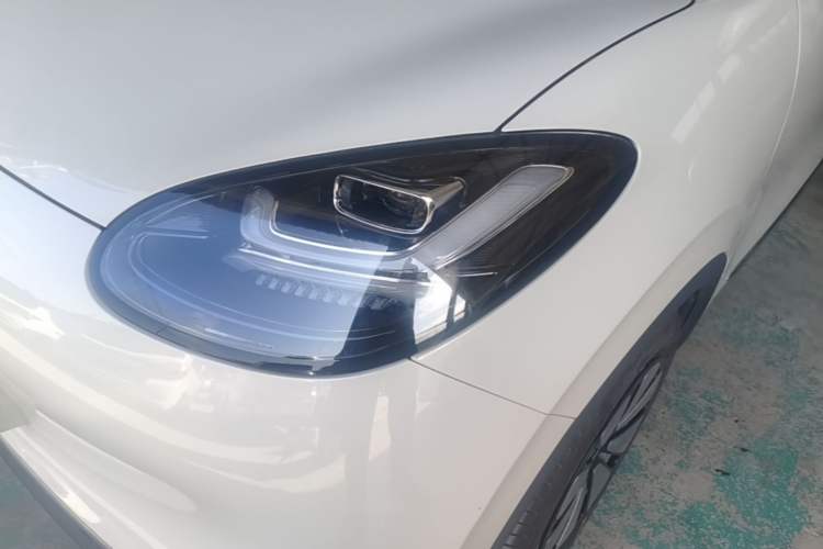 Used Wuling Bingo 2023 203km Comfort Edition Left Front Headlight