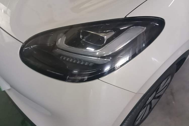 Used Wuling Bingo 2023 410 km Lingxi Deluxe Edition Left Front Headlight