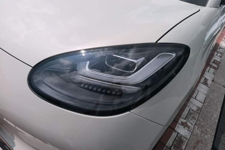 Used Wuling Bingo 2023 203km Comfort Edition Left Front Headlight