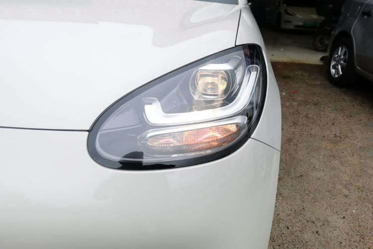Used Wuling Bingo 2023 203km Light Edition Left Front Headlight