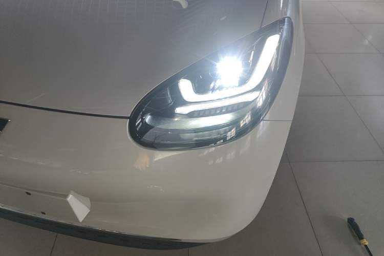 Used Wuling Bingo 2023 203km Comfort Edition Left Front Headlight