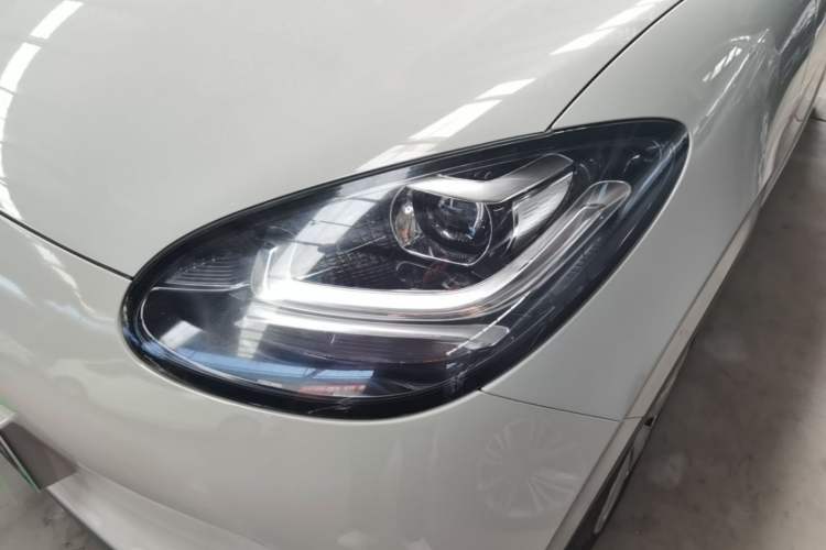 Used Wuling Bingo 2023 203km Light Edition Left Front Headlight
