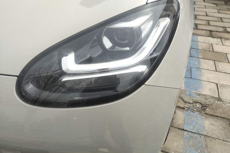 Used Wuling Bingo 2023 333 km Fast-Share Version Left Front Headlight