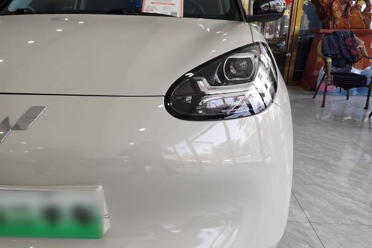 Used Wuling Bingo 2023 333 km Fast-Share Version Left Front Headlight