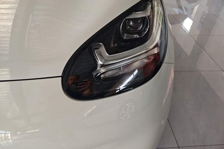 Used Wuling Bingo 2023 203km Light Edition Left Front Headlight