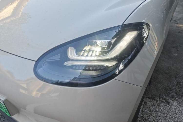 Used Wuling Bingo 2023 333 km Enjoyment Version Left Front Headlight