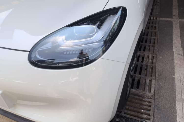 Used Wuling Bingo 2023 410 km Lingxi Deluxe Edition Left Front Headlight