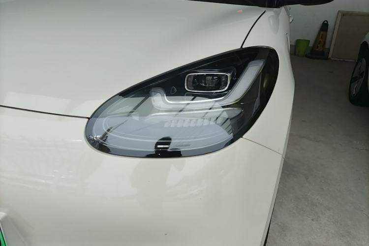 Used Wuling Bingo 2023 333 km Lingxi Connected Version Left Front Headlight