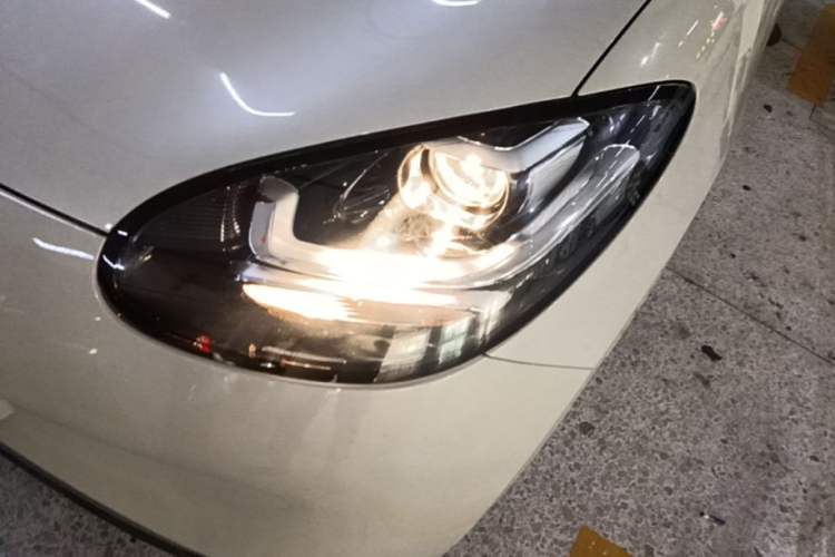 Used Wuling Bingo 2023 203km Light Edition Left Front Headlight