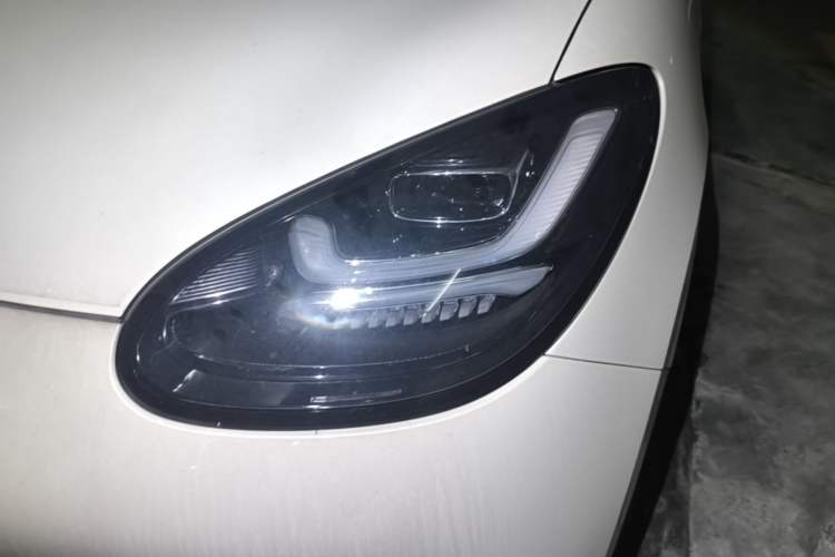 Used Wuling Bingo 2023 333km Enjoy+ Version Left Front Headlight